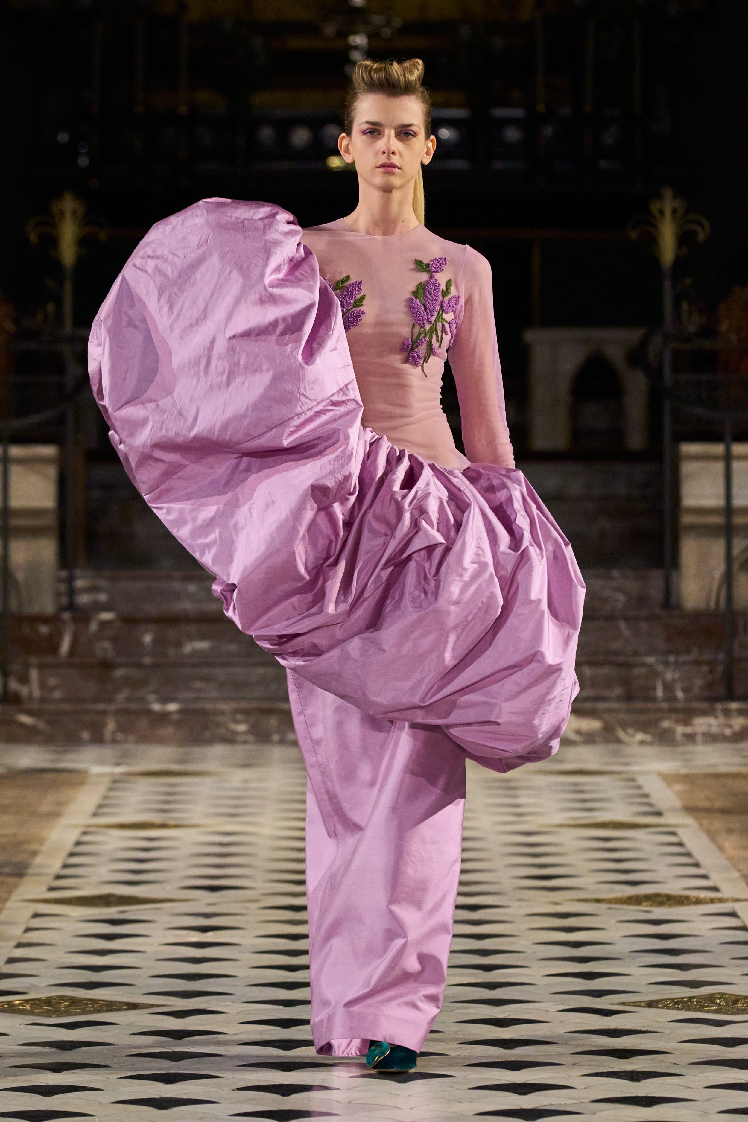 LENA ERZIAK COUTURE SS23 — Fashion